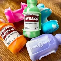 VIAL SAFE - Silikon-Schutzhülle für Insulinflaschen (2 Stück, 10 ml) | Lila-Batik